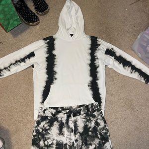 Black and White No Boundaries Sweat Suit Small Hoodie and Medium Joggers